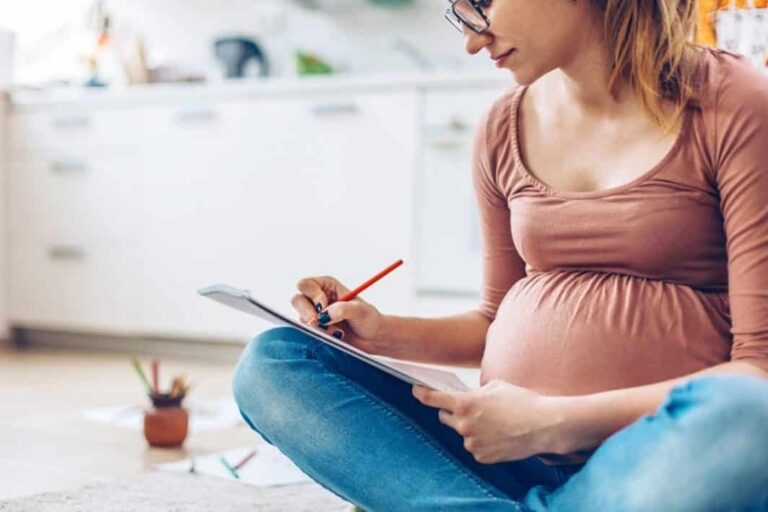 Addressing Concerns: Dispelling Common IVF Myths