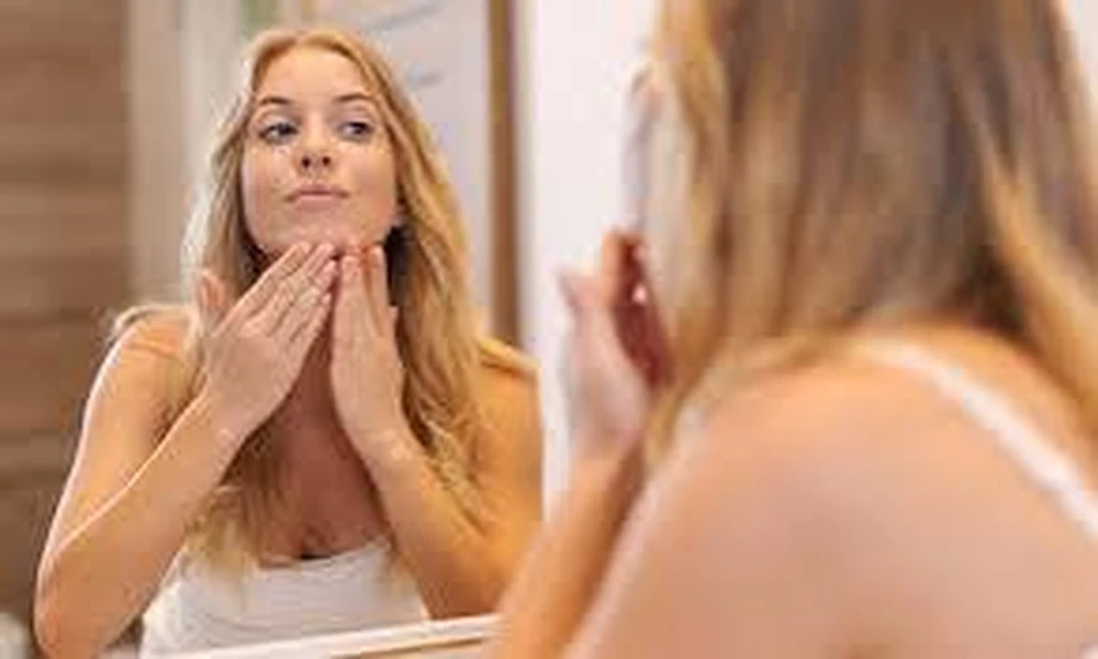 PRACTICAL TIPS FOR MAINTAINING A SAFE SKIN CARE ROUTINE